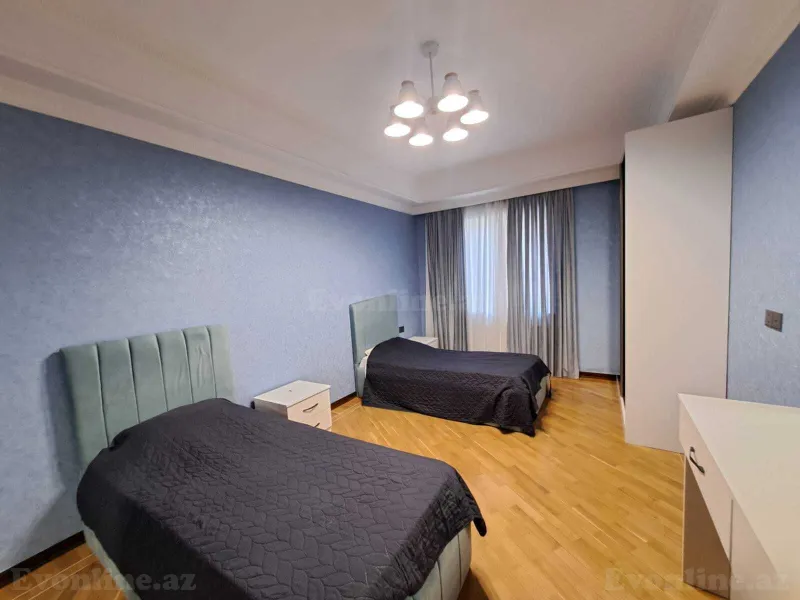 Satılır 3 otaqlı Mənzil Yeni tikili 133 m² Elmlər Akademiyası m. - şəkil 18