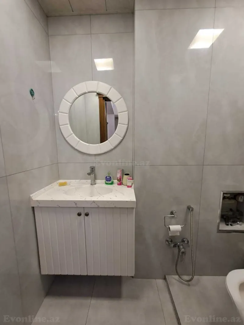 Satılır 3 otaqlı Mənzil Yeni tikili 133 m² Elmlər Akademiyası m. - şəkil 26