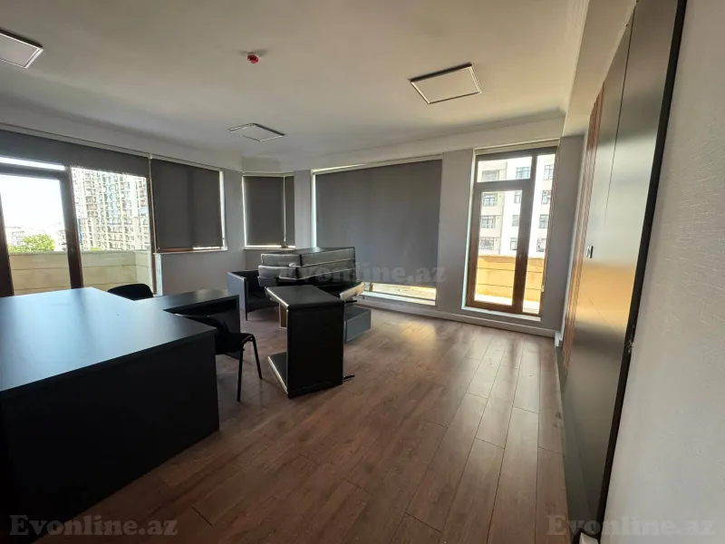 Kirayə verilir Ofis 1400 m² Elmlər Akademiyası m. - şəkil 15
