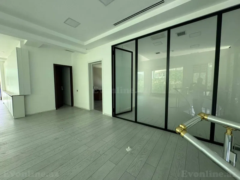 Kirayə verilir Ofis 1400 m² Elmlər Akademiyası m. - şəkil 16
