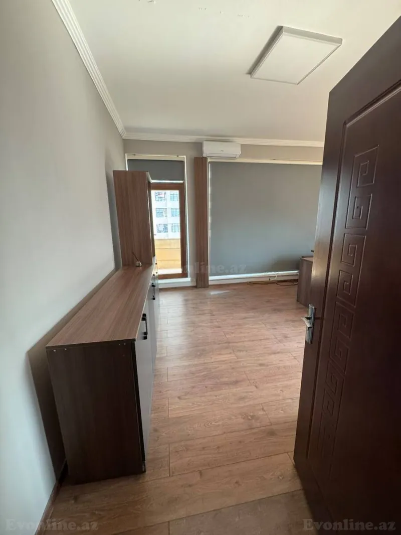 Kirayə verilir Ofis 1400 m² Elmlər Akademiyası m. - şəkil 18