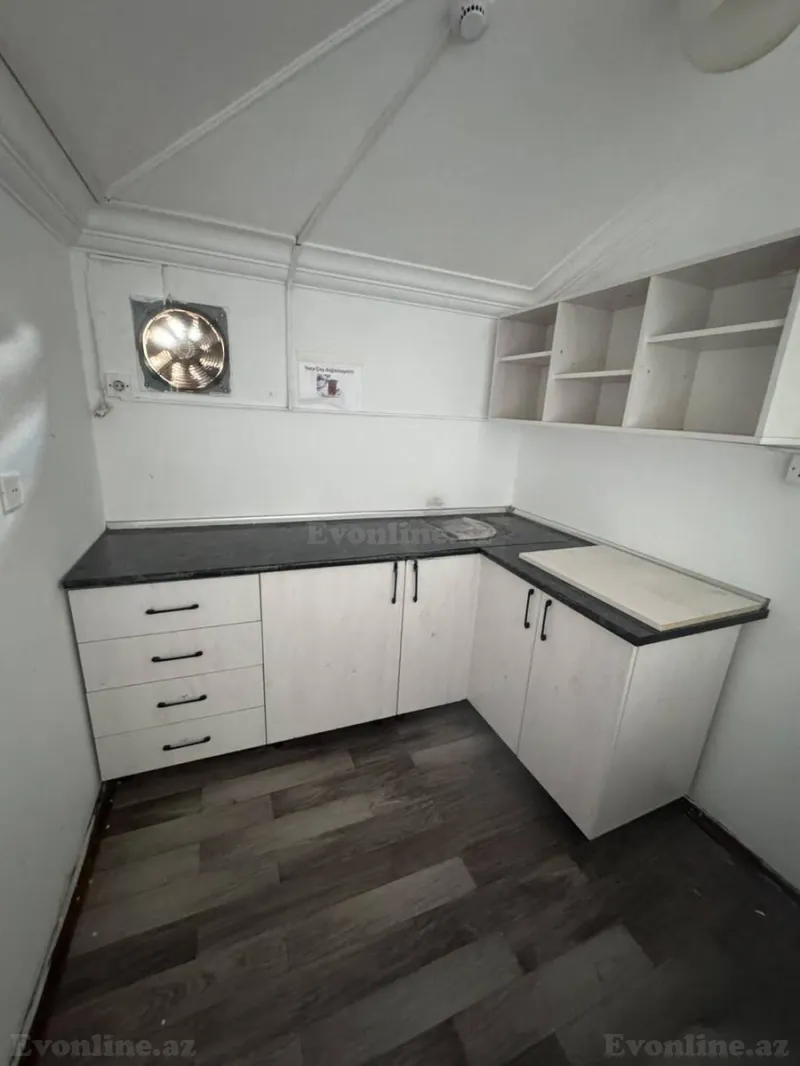 Kirayə verilir Ofis 1400 m² Elmlər Akademiyası m. - şəkil 24
