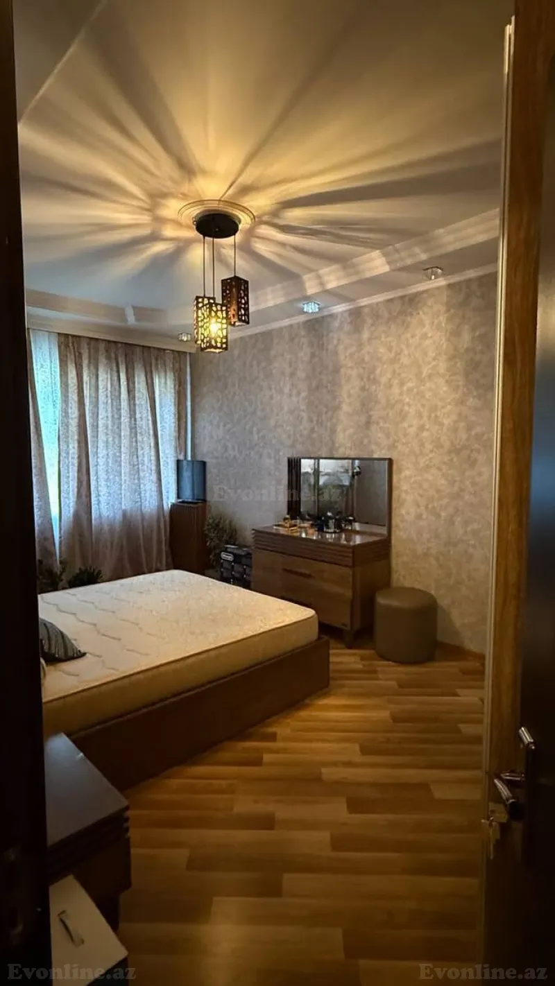 Satılır 3 otaqlı Mənzil Köhnə tikili 80 m² Xətai r. - şəkil 6