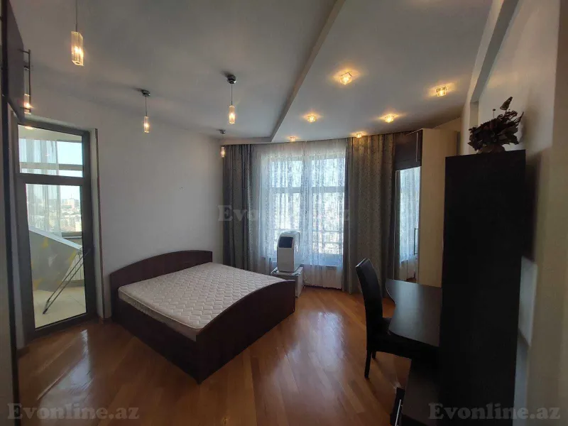 Kirayə verilir 4 otaqlı Mənzil Yeni tikili 190 m² Nizami m. - şəkil 7