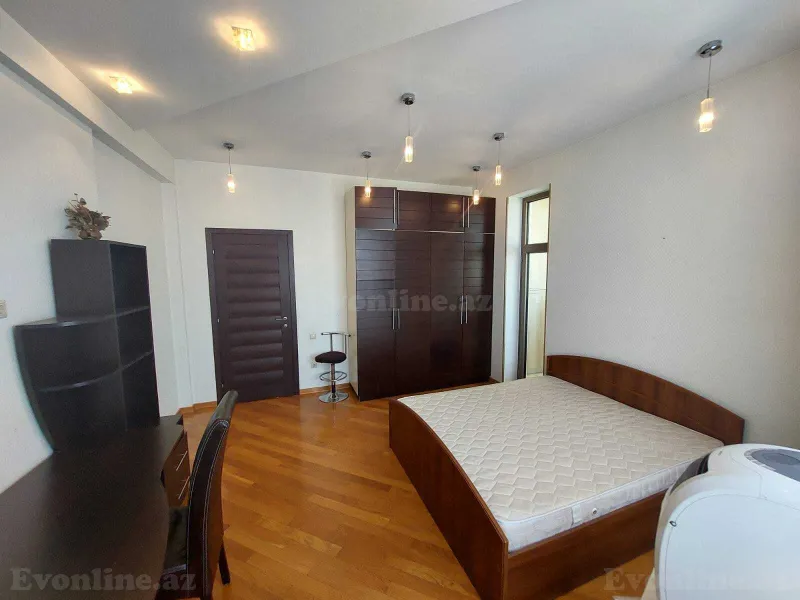 Kirayə verilir 4 otaqlı Mənzil Yeni tikili 190 m² Nizami m. - şəkil 8