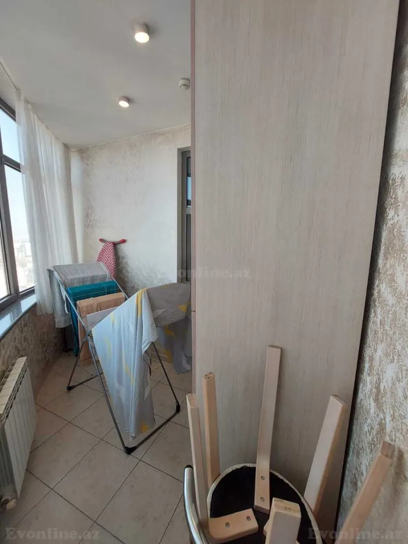 Kirayə verilir 4 otaqlı Mənzil Yeni tikili 190 m² Nizami m. - şəkil 17