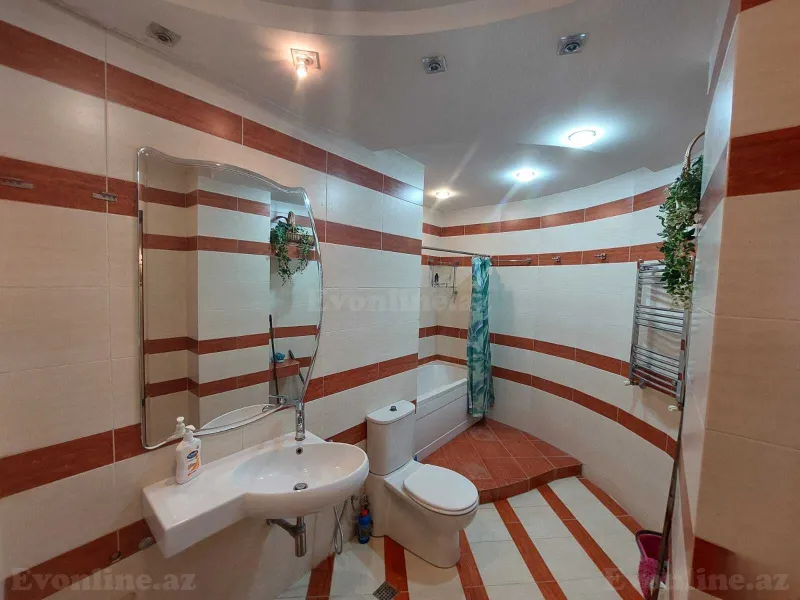 Kirayə verilir 4 otaqlı Mənzil Yeni tikili 190 m² Nizami m. - şəkil 20