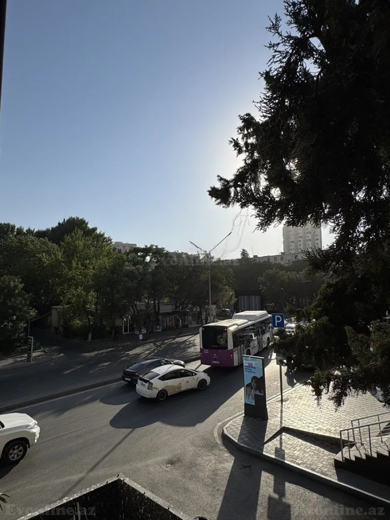Kirayə verilir 2 otaqlı Mənzil Köhnə tikili 63 m² Memar Əcəmi m. - şəkil 11