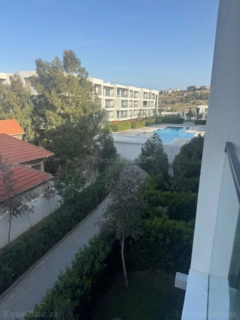 3 otaqlı Mənzil 95 m² Sea Breeze Kirayə verilir