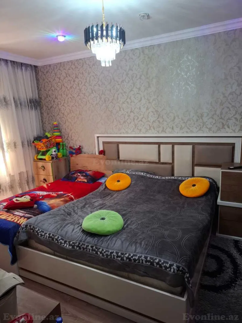 Satılır 4 otaqlı Mənzil Köhnə tikili 110 m² Yeni Günəşli - şəkil 5