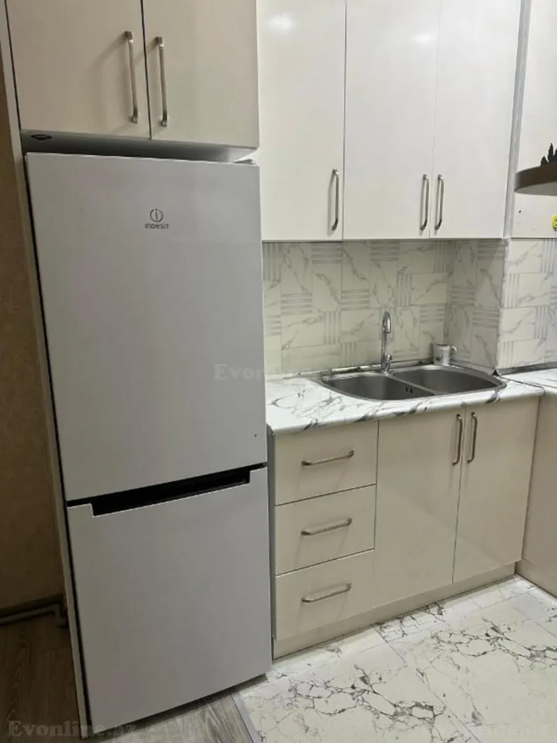 Satılır 2 otaqlı Mənzil Yeni tikili 50 m² 20 Yanvar m. - şəkil 5