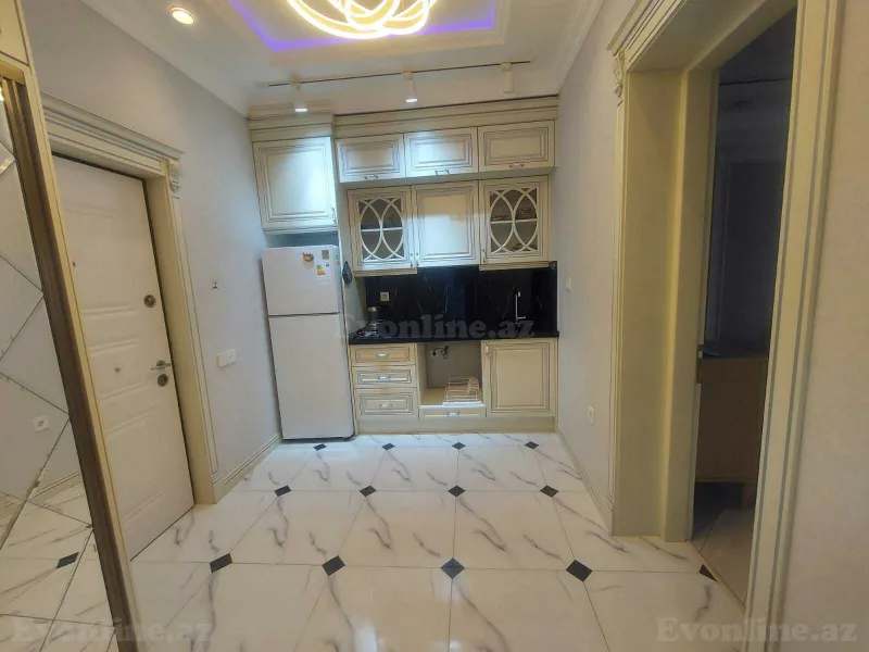 Kirayə verilir 2 otaqlı Mənzil Yeni tikili 80 m² Həzi Aslanov m. - şəkil 8