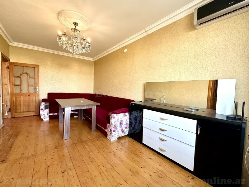 3 otaqlı Mənzil 55 m² Həzi Aslanov m. Satılır