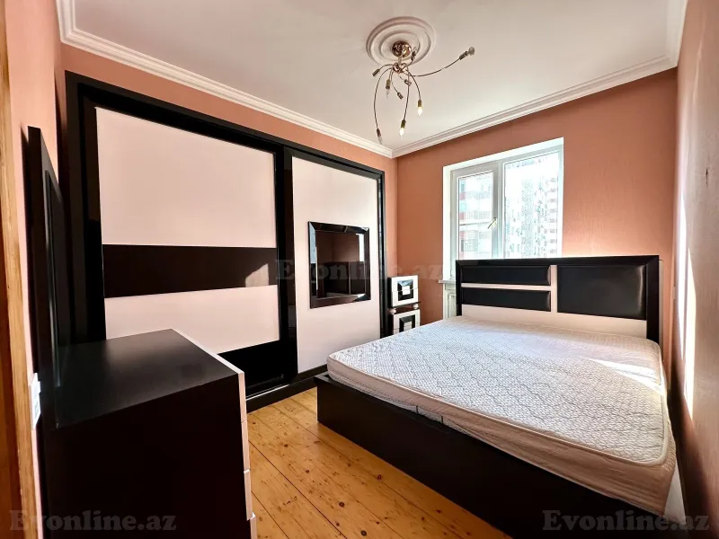 Satılır 3 otaqlı Mənzil Köhnə tikili 55 m² Həzi Aslanov m. - şəkil 5