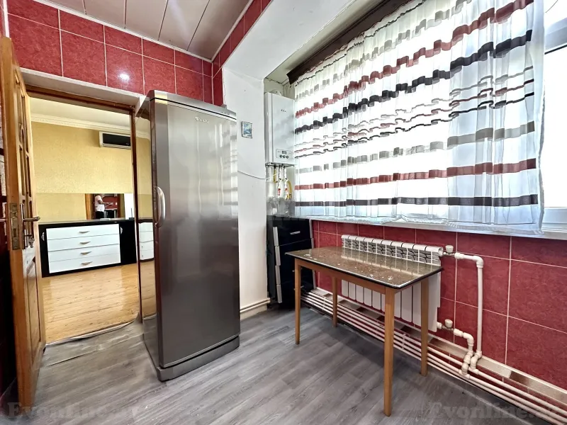 Satılır 3 otaqlı Mənzil Köhnə tikili 55 m² Həzi Aslanov m. - şəkil 10