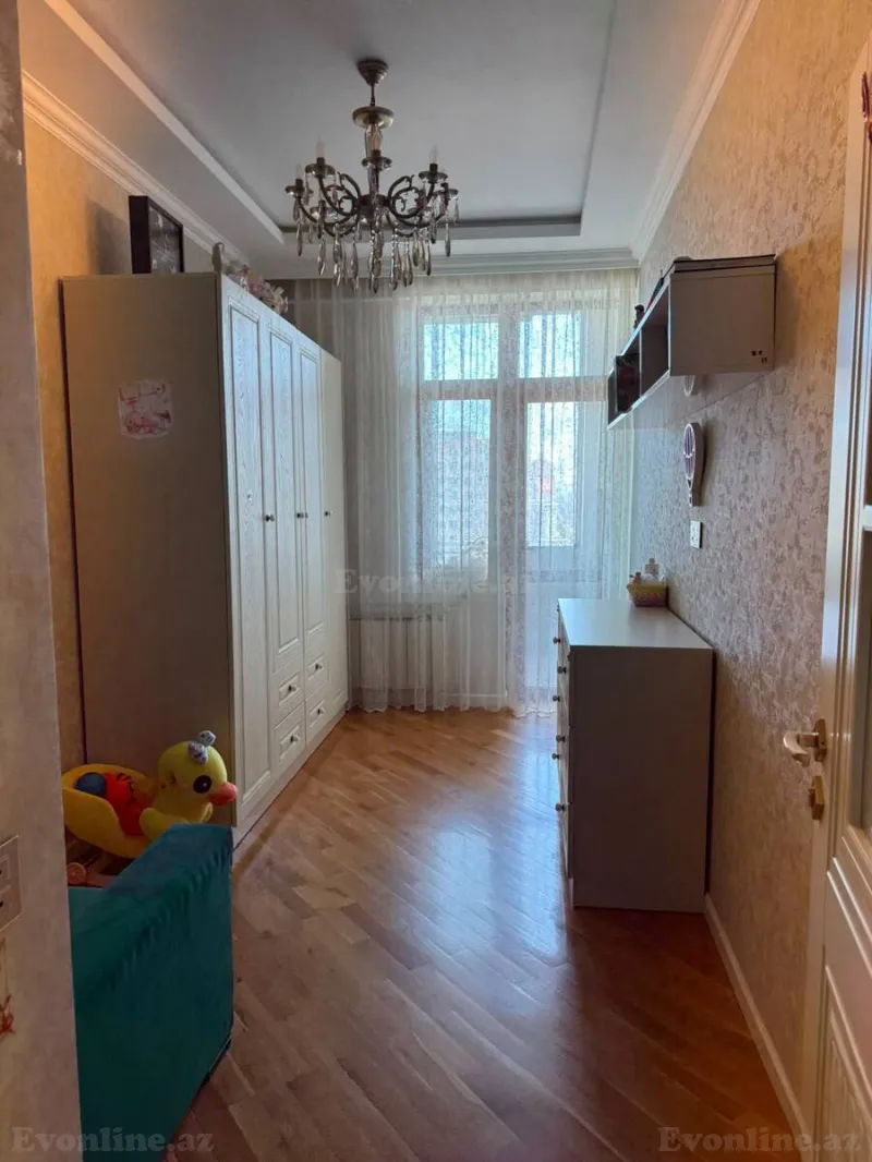 Satılır 3 otaqlı Mənzil Yeni tikili 75 m² İnşaatçılar m. - şəkil 2