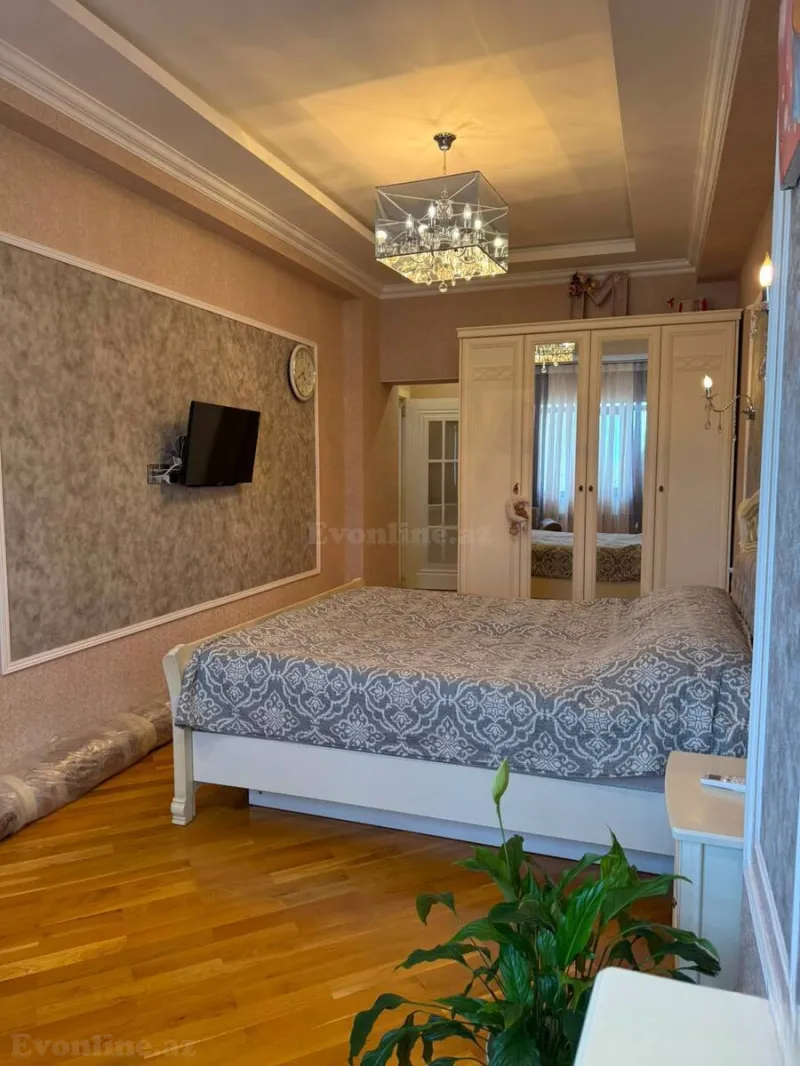 Satılır 3 otaqlı Mənzil Yeni tikili 75 m² İnşaatçılar m. - şəkil 4