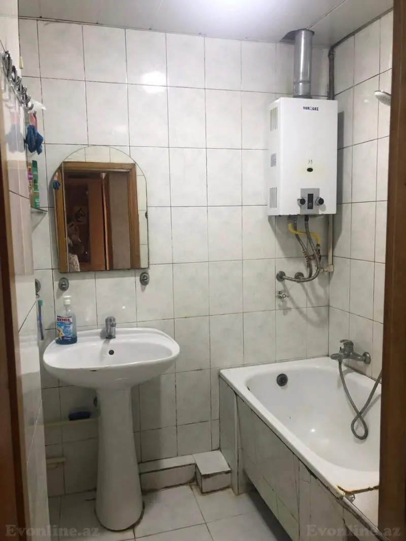 Kirayə verilir 3 otaqlı Mənzil Köhnə tikili 50 m² Xalqlar Dostluğu m. - şəkil 9