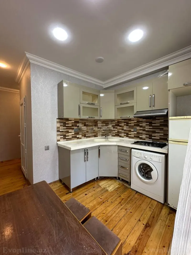Satılır 1 otaqlı Mənzil Köhnə tikili 35 m² Elmlər Akademiyası m. - şəkil 7