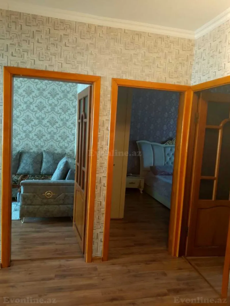 Satılır 3 otaqlı Mənzil Köhnə tikili 74 m² Yeni Günəşli - şəkil 7