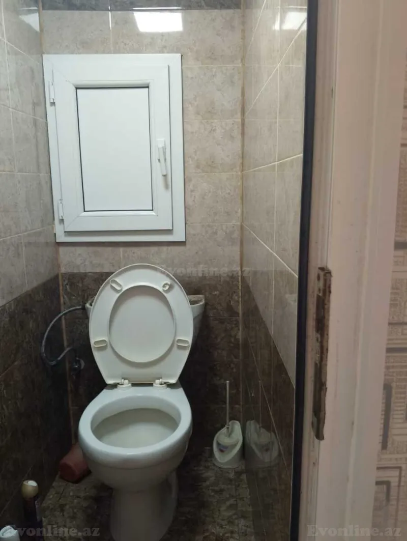 Satılır 3 otaqlı Mənzil Köhnə tikili 74 m² Yeni Günəşli - şəkil 9