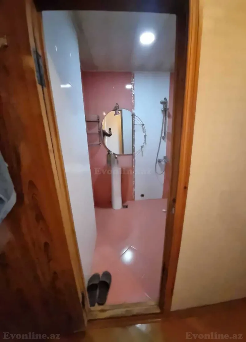 Satılır 3 otaqlı Mənzil Köhnə tikili 90 m² İnşaatçılar m. - şəkil 8