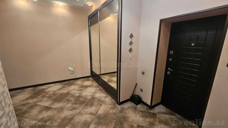 3 otaqlı Mənzil 150 m² 20 Yanvar m. Kirayə verilir