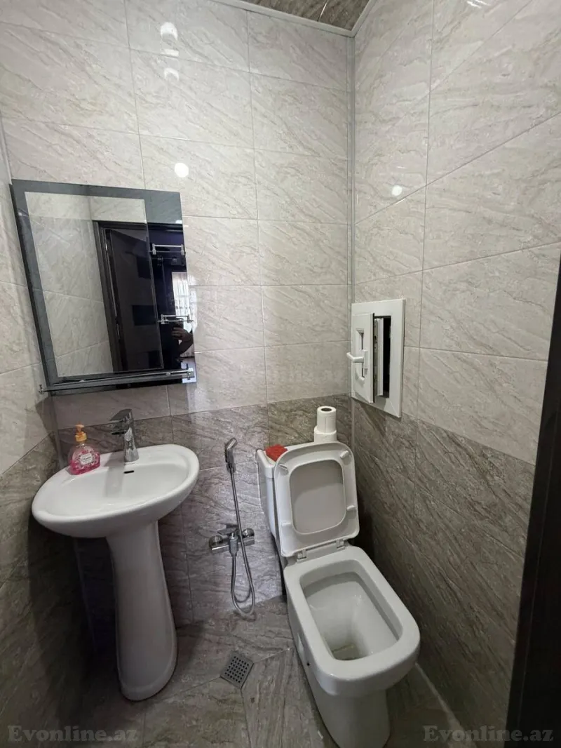 Satılır 3 otaqlı Mənzil Yeni tikili 95 m² Memar Əcəmi m. - şəkil 15