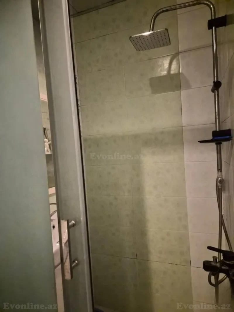 Satılır 3 otaqlı Mənzil Yeni tikili 95 m² Memar Əcəmi m. - şəkil 17