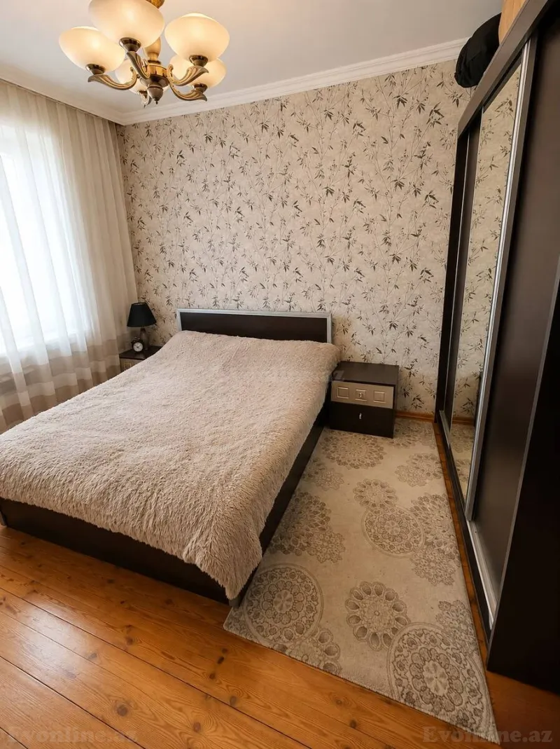 Satılır 2 otaqlı Mənzil Köhnə tikili 60 m² Həzi Aslanov m. - şəkil 2