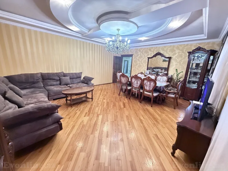 Satılır 5 otaqlı Mənzil Köhnə tikili 110 m² Azadlıq prospekti m. - şəkil 3