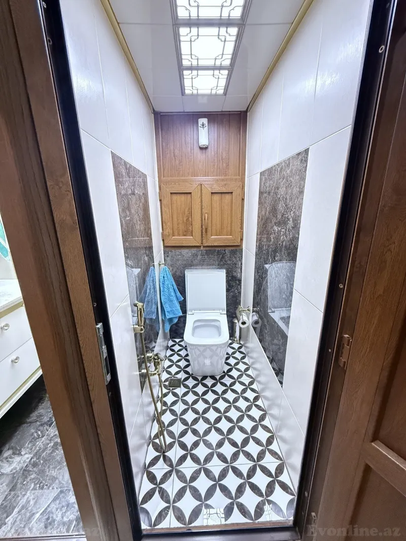 Satılır 5 otaqlı Mənzil Köhnə tikili 110 m² Azadlıq prospekti m. - şəkil 7