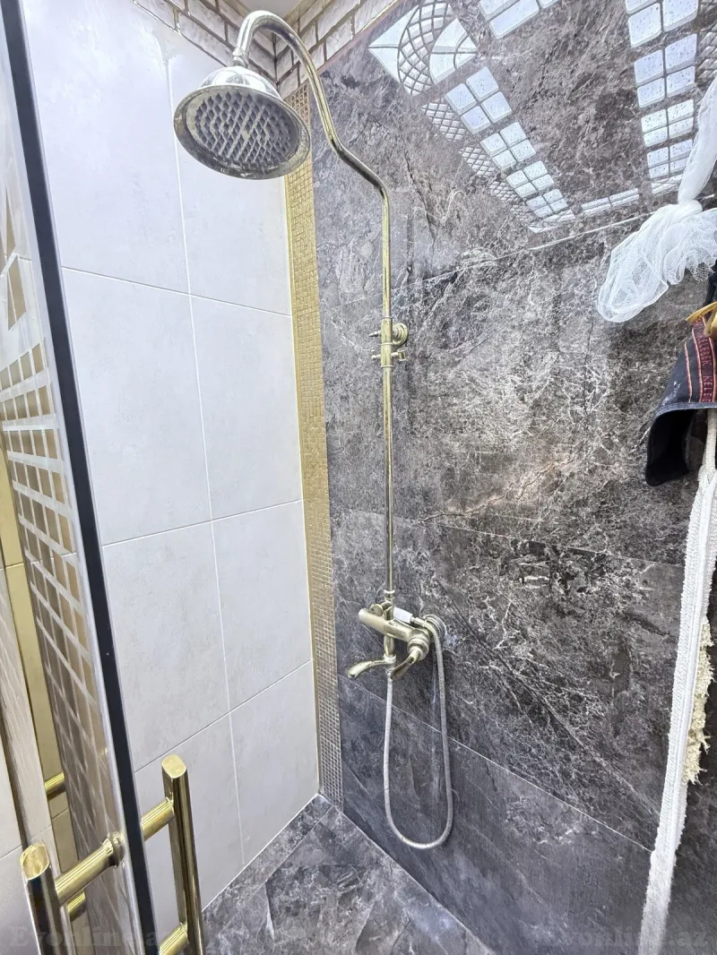 Satılır 5 otaqlı Mənzil Köhnə tikili 110 m² Azadlıq prospekti m. - şəkil 10