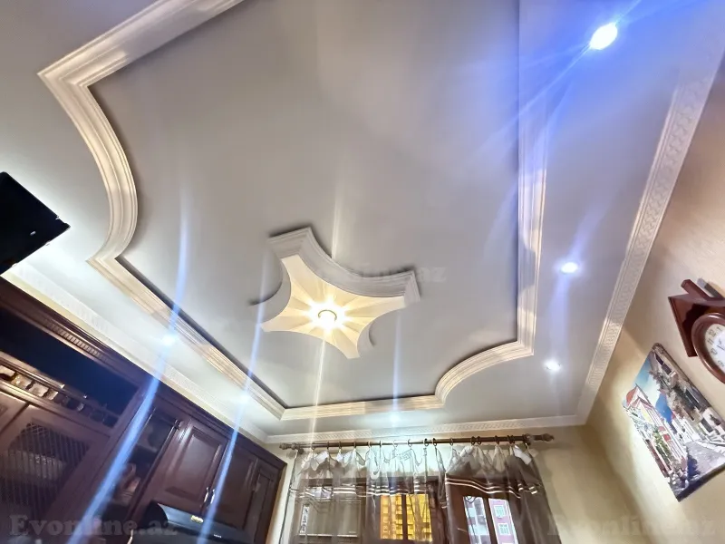 Satılır 5 otaqlı Mənzil Köhnə tikili 110 m² Azadlıq prospekti m. - şəkil 23