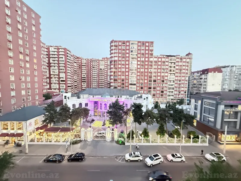 Satılır 5 otaqlı Mənzil Köhnə tikili 110 m² Azadlıq prospekti m. - şəkil 28