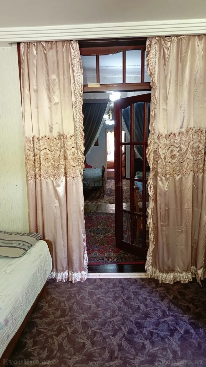 Satılır 4 otaqlı Mənzil Köhnə tikili 104 m² Nəriman Nərimanov m. - şəkil 3