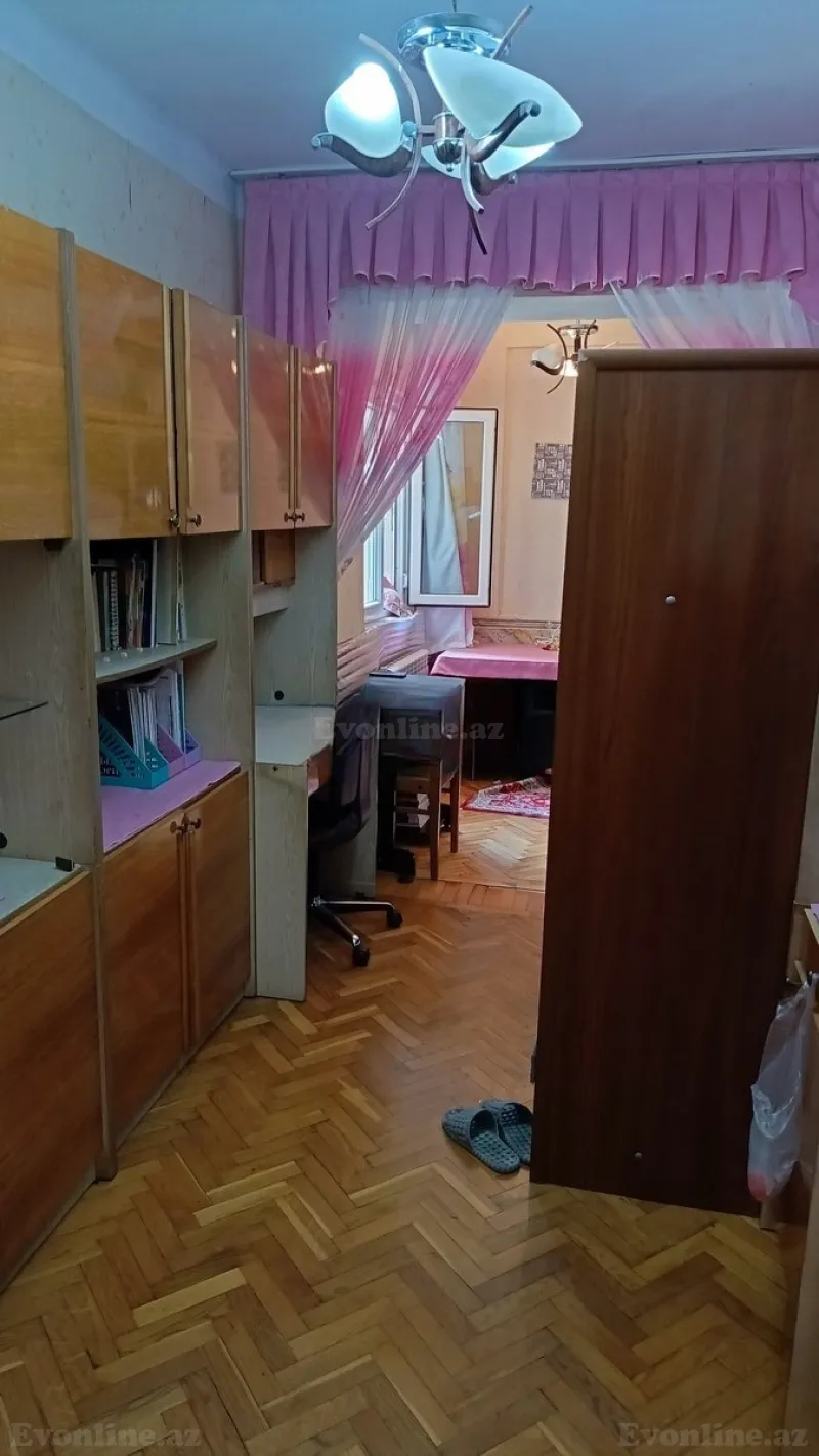 Satılır 4 otaqlı Mənzil Köhnə tikili 104 m² Nəriman Nərimanov m. - şəkil 4