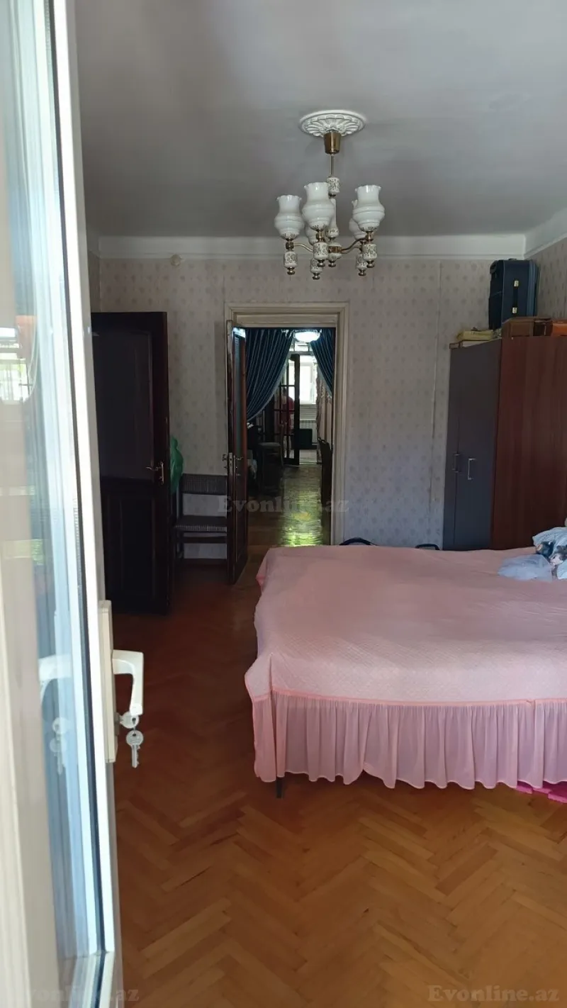 Satılır 4 otaqlı Mənzil Köhnə tikili 104 m² Nəriman Nərimanov m. - şəkil 8