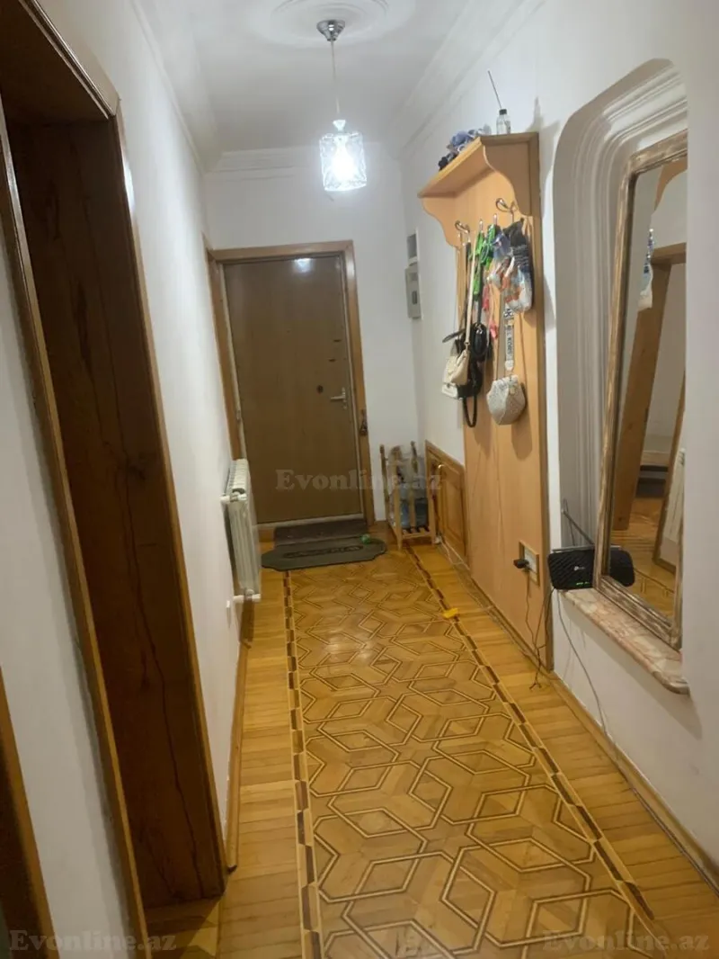 Kirayə verilir 2 otaqlı Mənzil Köhnə tikili 75 m² Nəriman Nərimanov m. - şəkil 4