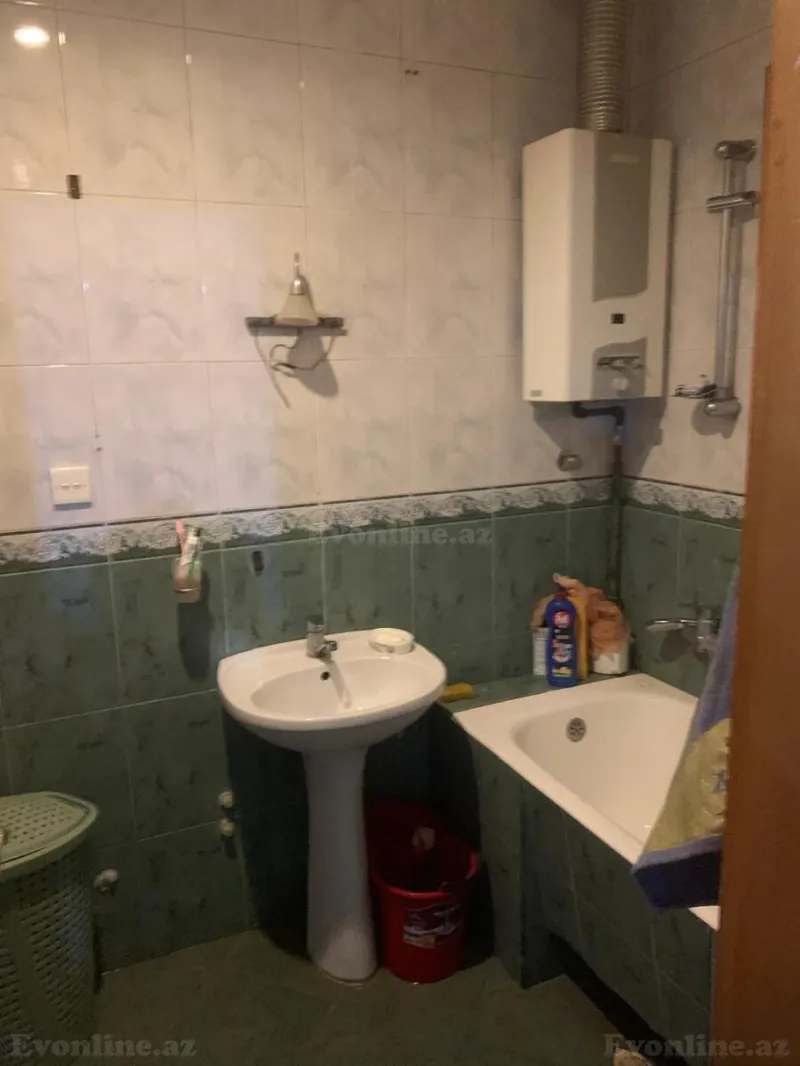 Kirayə verilir 2 otaqlı Mənzil Köhnə tikili 75 m² Nəriman Nərimanov m. - şəkil 9