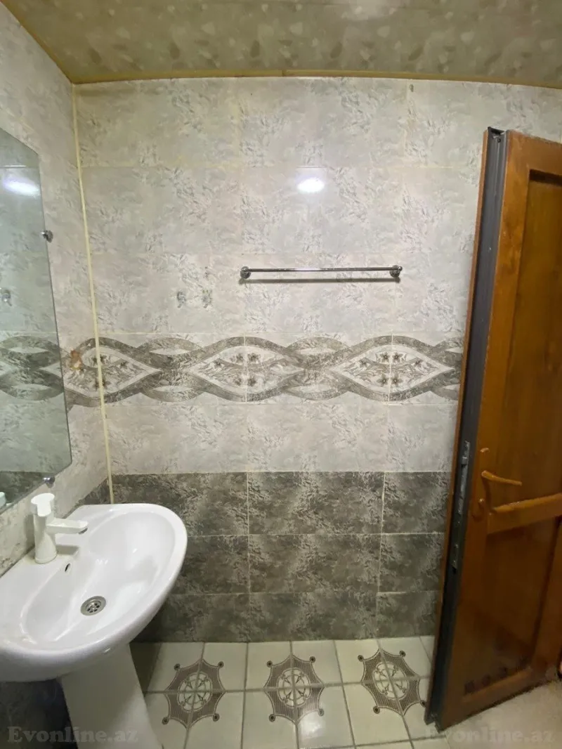 Satılır 2 otaqlı Mənzil Köhnə tikili 40 m² Həzi Aslanov m. - şəkil 6