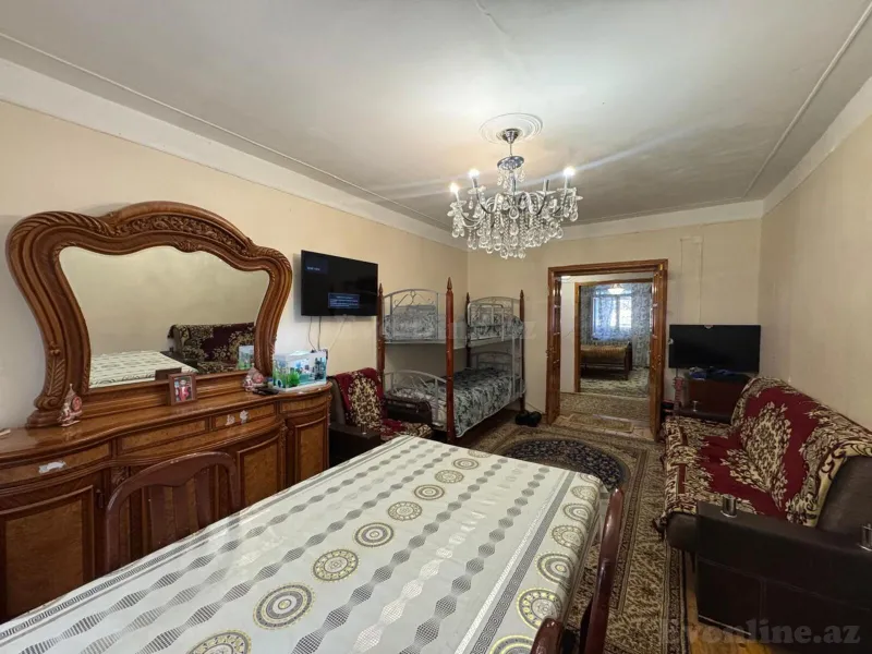 Satılır 3 otaqlı Mənzil Köhnə tikili 75 m² Xətai r. - şəkil 2