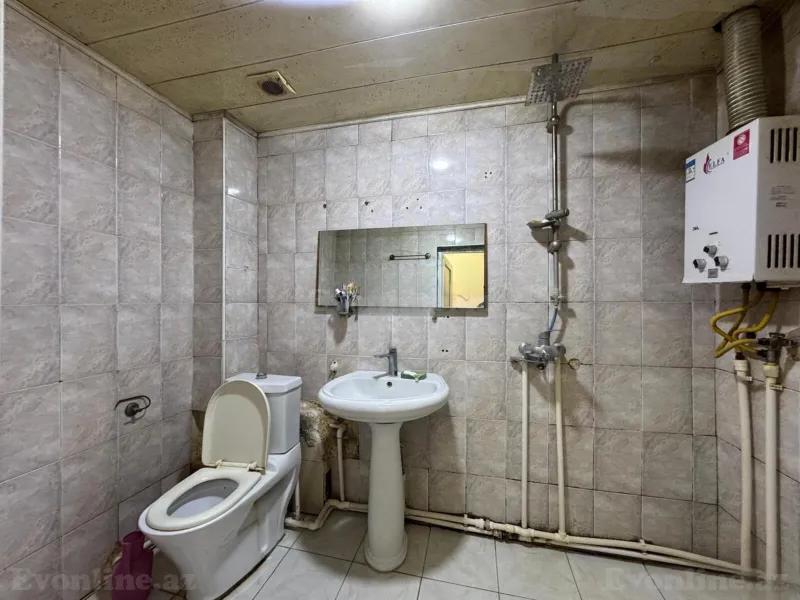 Satılır 3 otaqlı Mənzil Köhnə tikili 75 m² Xətai r. - şəkil 8