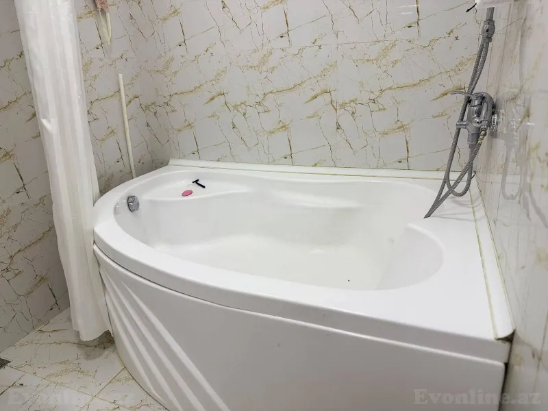 Satılır 4 otaqlı Mənzil Yeni tikili 92 m² Həzi Aslanov m. - şəkil 8