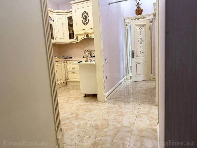 Satılır 4 otaqlı Mənzil Yeni tikili 92 m² Həzi Aslanov m. - şəkil 21