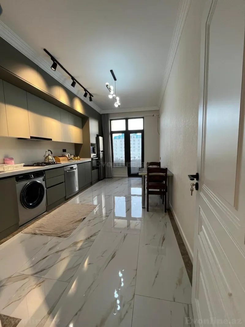 Kirayə verilir 2 otaqlı Mənzil Yeni tikili 92 m² Nərimanov r. - şəkil 14