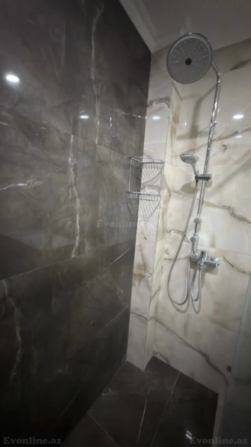 Satılır 2 otaqlı Mənzil Yeni tikili 80 m² Nərimanov r. - şəkil 13