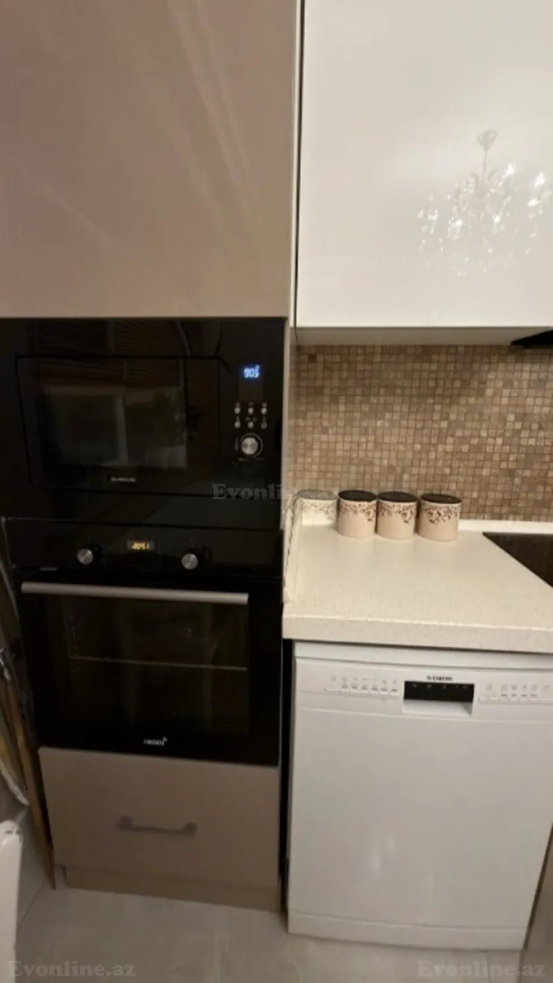 Satılır 2 otaqlı Mənzil Yeni tikili 80 m² Nərimanov r. - şəkil 17