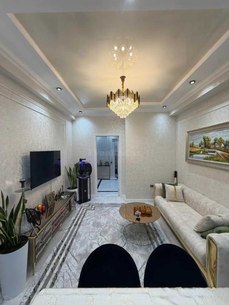 3 otaqlı Mənzil 76 m² 28 May m. Satılır
