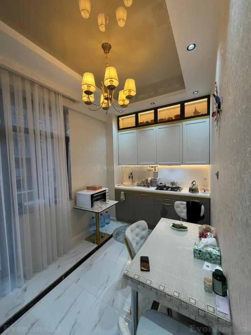 Satılır 3 otaqlı Mənzil Yeni tikili 76 m² 28 May m. - şəkil 4